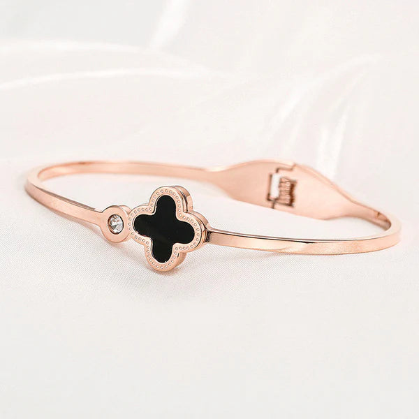 Midnight Clover Charm Bracelet