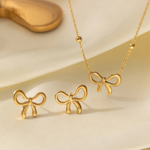 Ribbon Charm Set