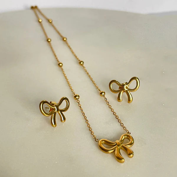 Ribbon Charm Set