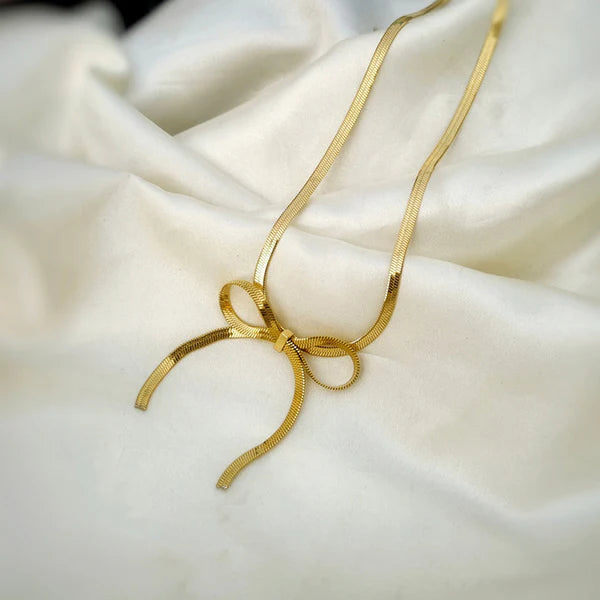 Delicate Gold Bow Necklace