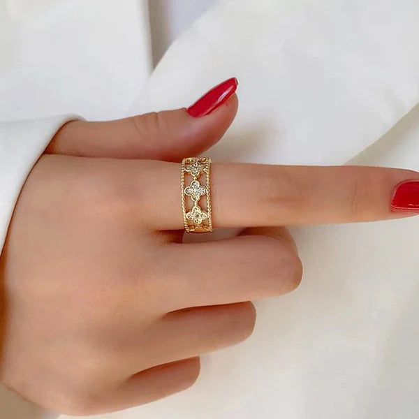 Diamond Clover Ring