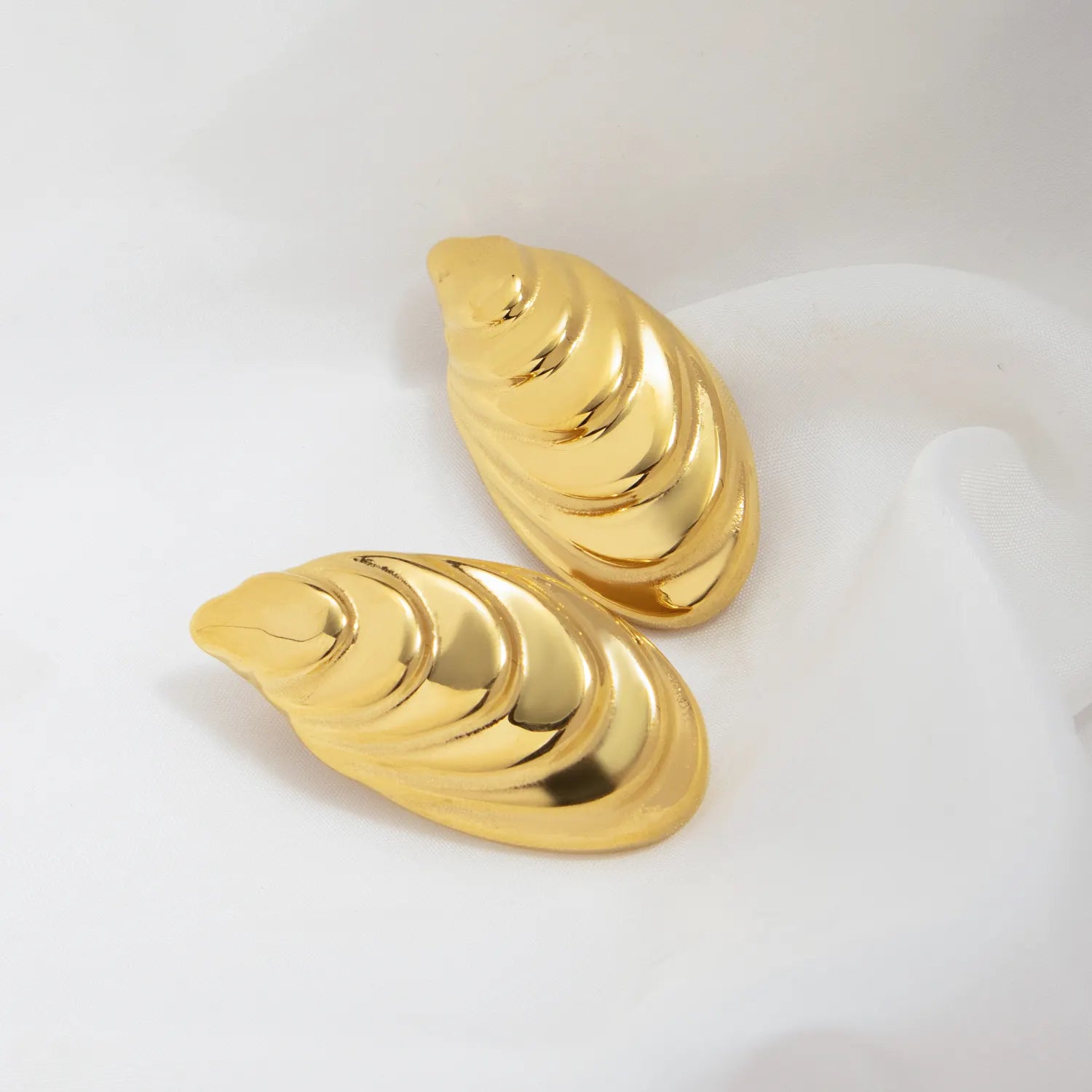Gold Shell Earrings