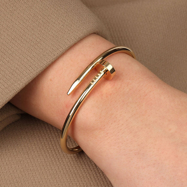 Sleek Nail Bracelet