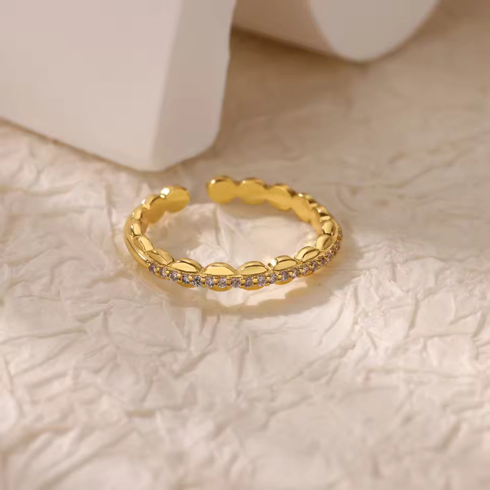 Dot Band Ring
