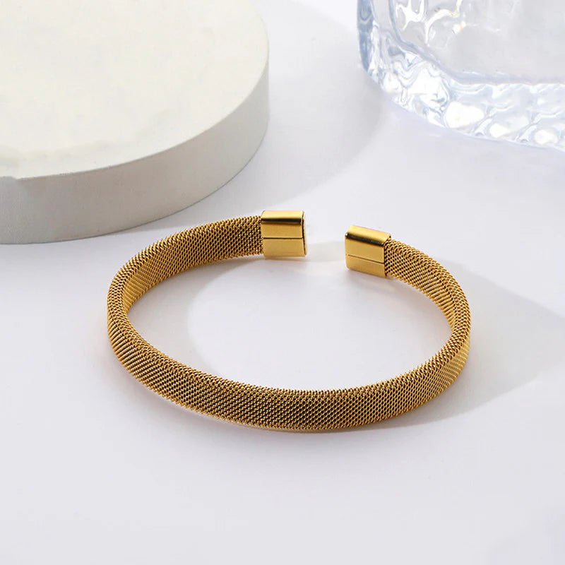 Luxe Gold Mesh Cuff