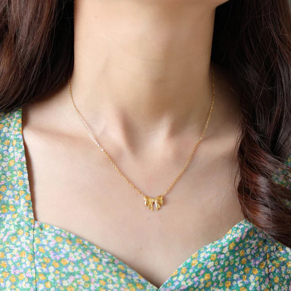 The Belle Necklace
