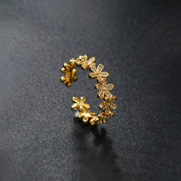 Feminine Flower Ring