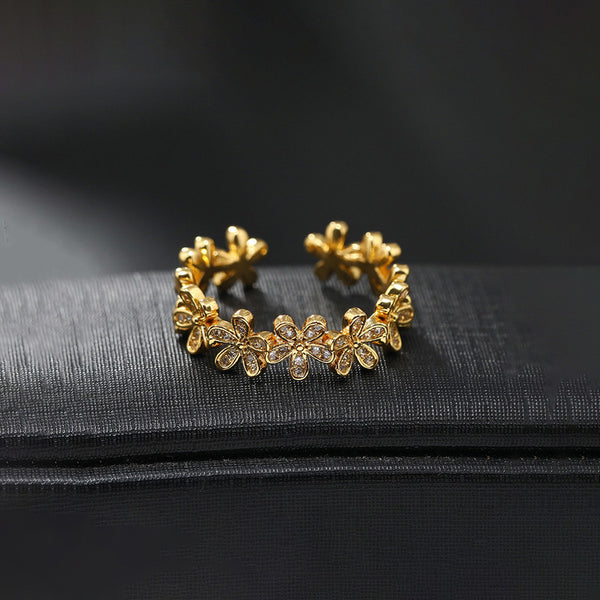 Feminine Flower Ring