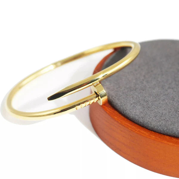 Sleek Nail Bracelet